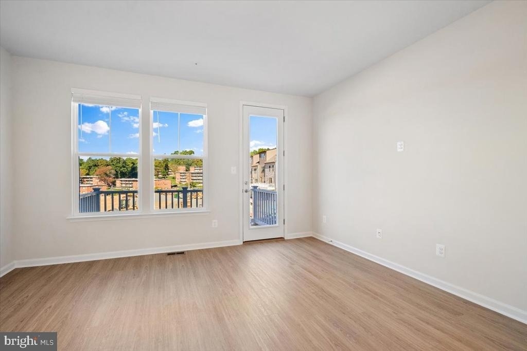 6074 Soho Way - Photo 7