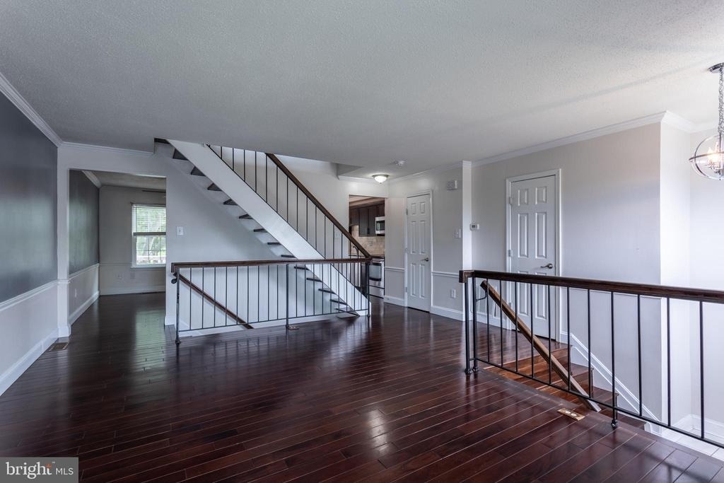 11004 Spring Lake Drive - Photo 3