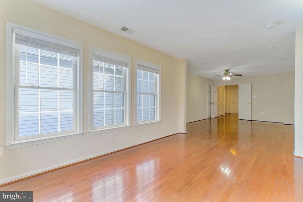 725 Ridgemont Avenue - Photo 13