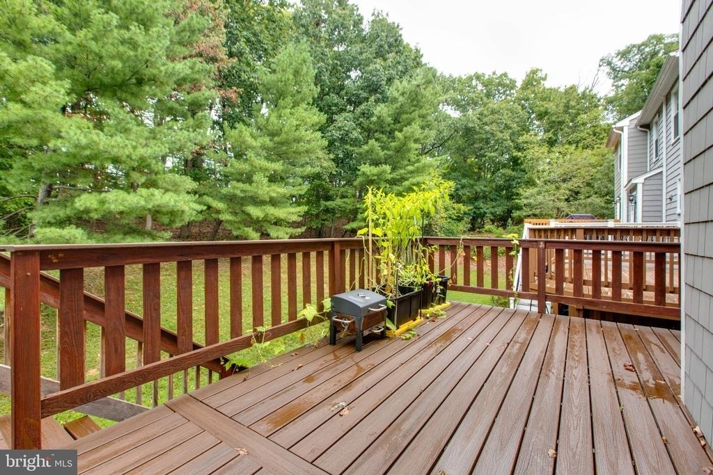 7717 Heatherside Lane - Photo 17