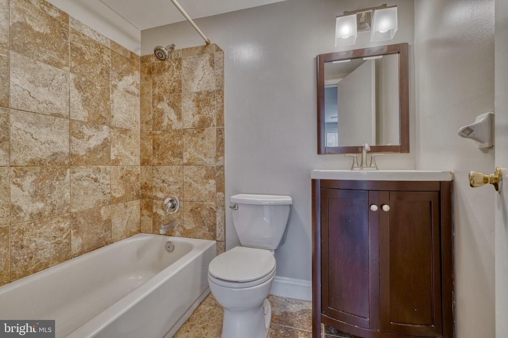 140 Royal Oak Drive - Photo 15