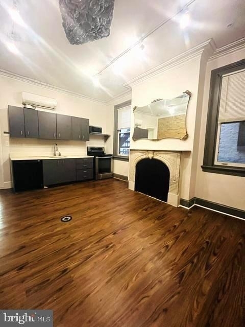 914 St Paul Street - Photo 2