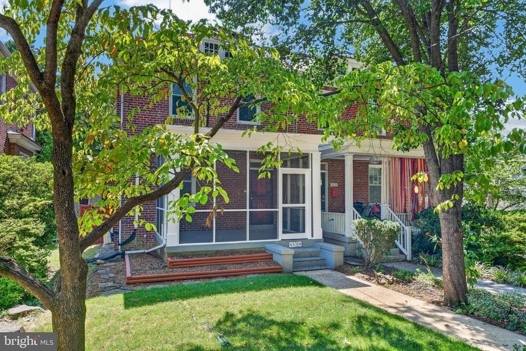 4130 Military Road Nw - Photo 3