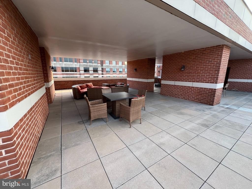 2301 N Street Nw - Photo 25