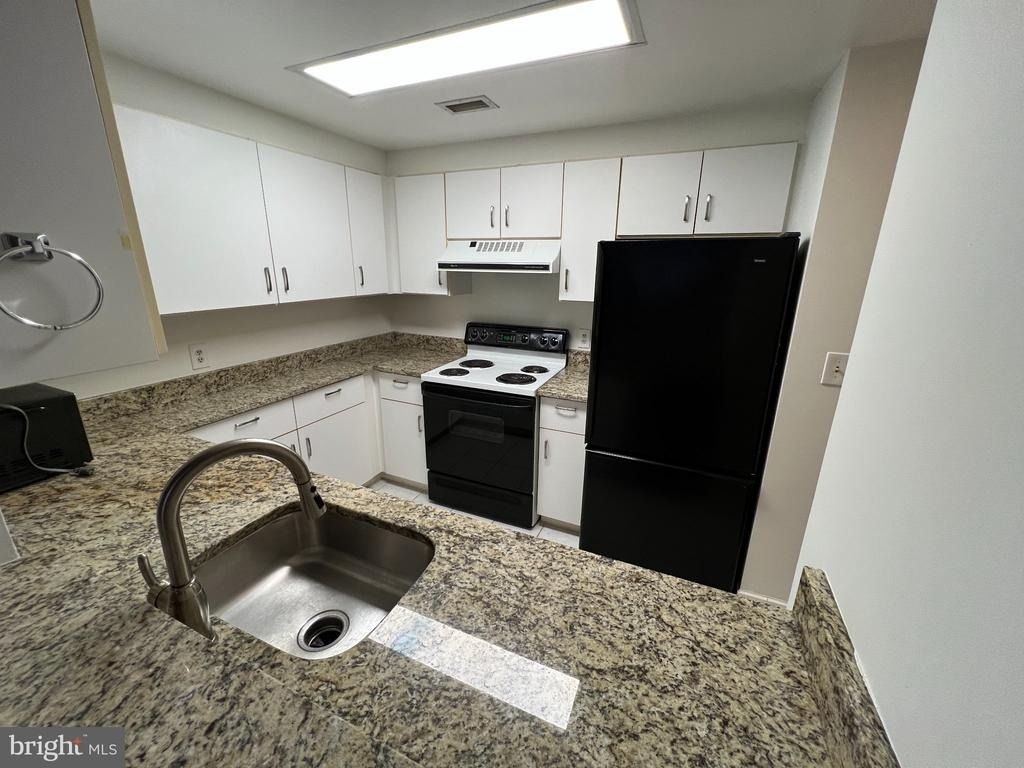 2301 N Street Nw - Photo 9