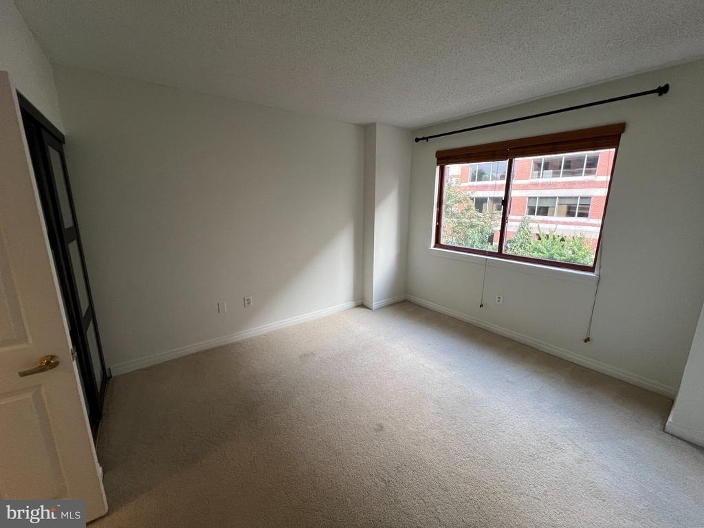 2301 N Street Nw - Photo 20