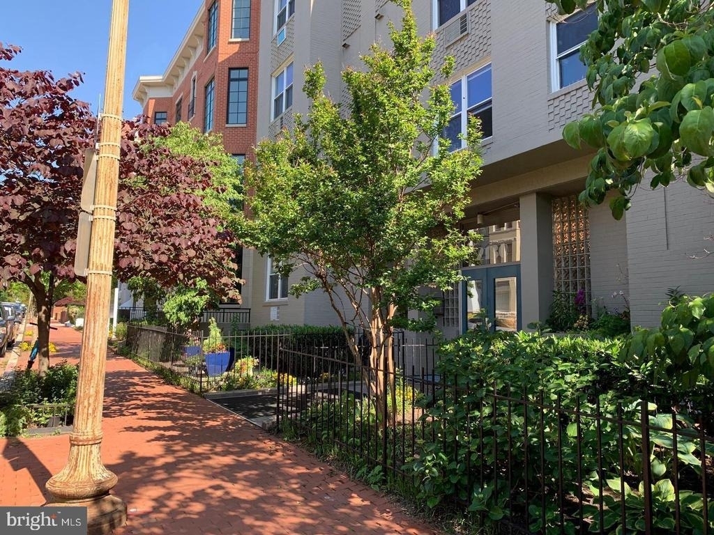 2130 N Street Nw - Photo 23