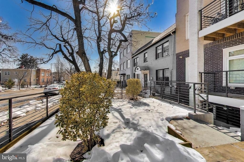 1220 19th Street Ne - Photo 22