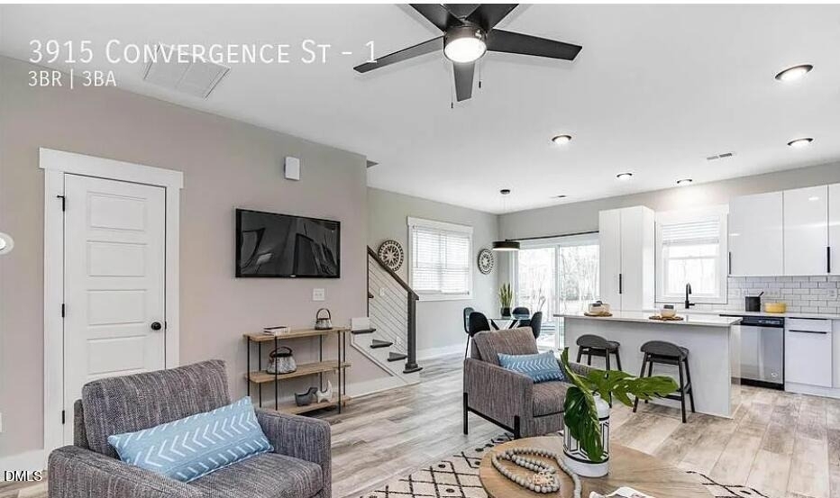 3915 Convergence Street - Photo 3