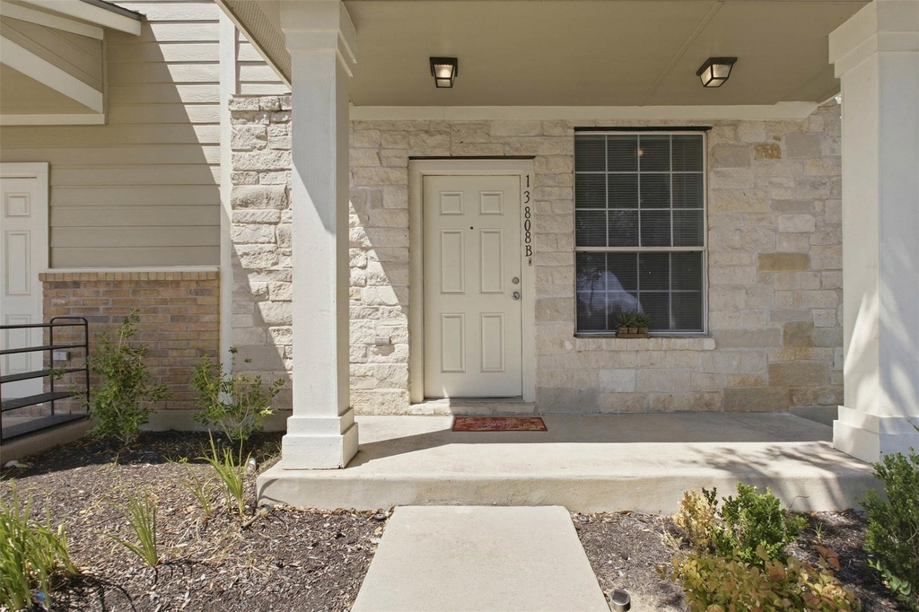 13808 Harris Ridge Blvd - Photo 5
