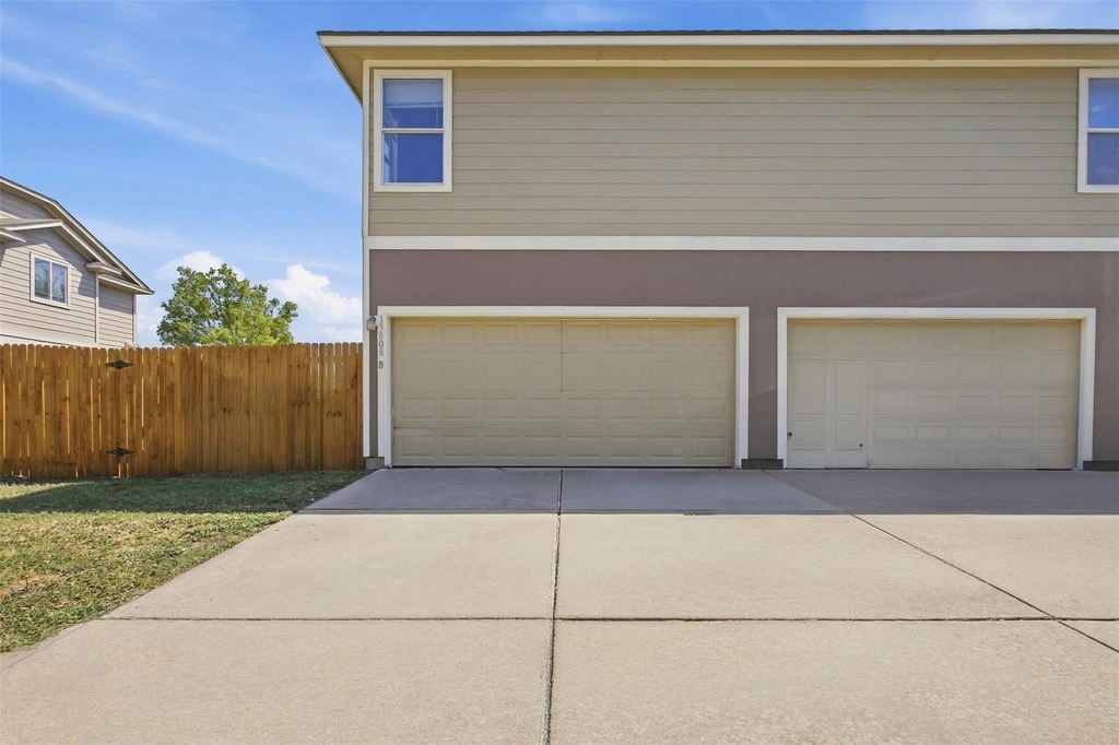13808 Harris Ridge Blvd - Photo 31