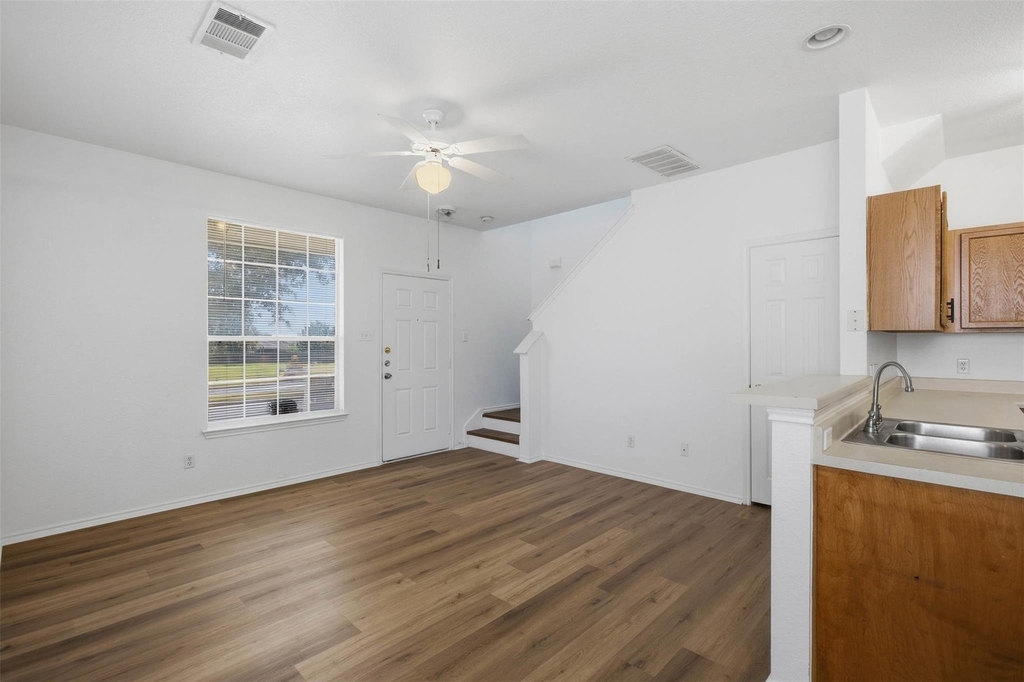 13808 Harris Ridge Blvd - Photo 7