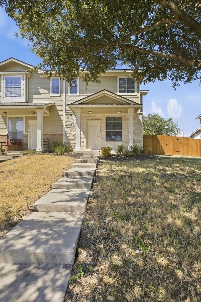 13808 Harris Ridge Blvd - Photo 4