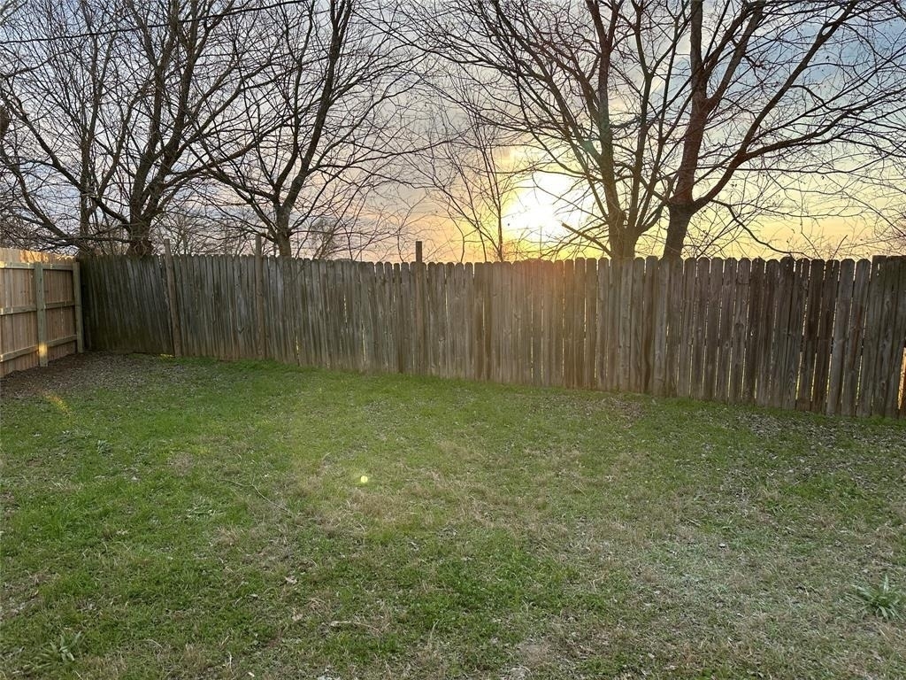 407 Vista West Ct - Photo 11
