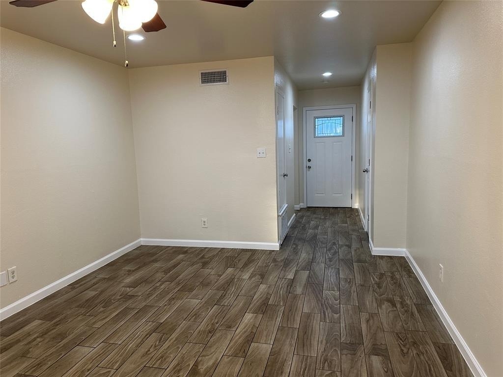 407 Vista West Ct - Photo 1