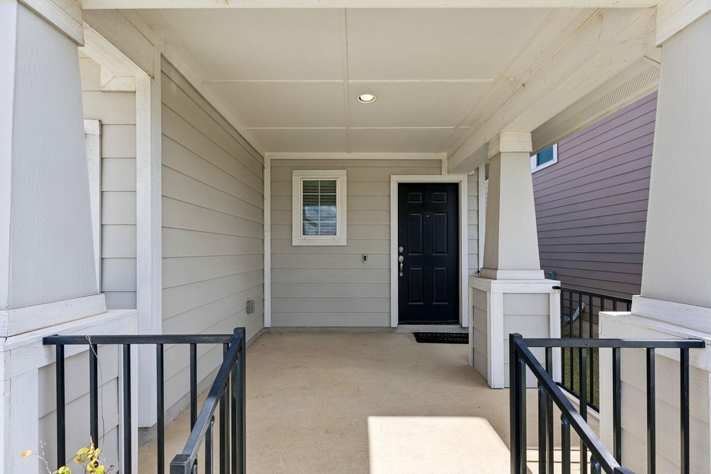 164 Appleberry Ln - Photo 2