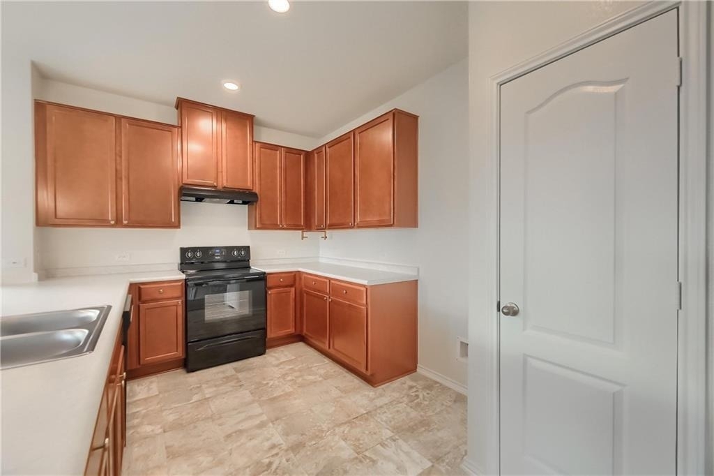 12409 Franklin D Roosevelt St - Photo 5