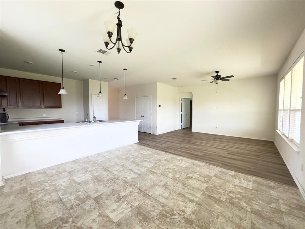 12409 Franklin D Roosevelt St - Photo 3