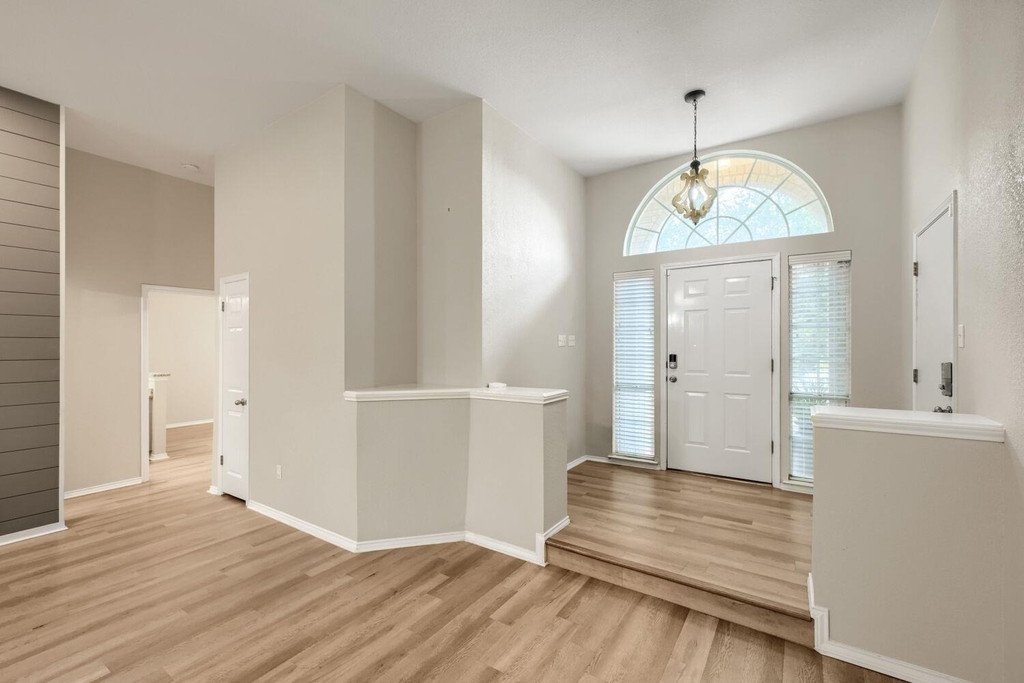 17020 Tortoise St - Photo 2