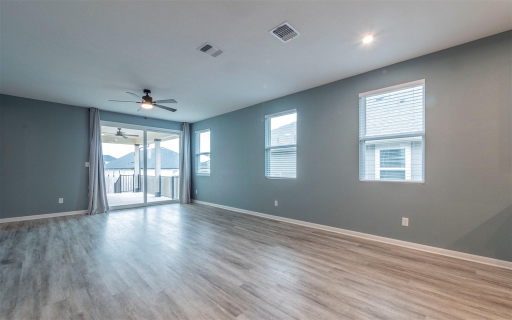 228 Citation Dr - Photo 1