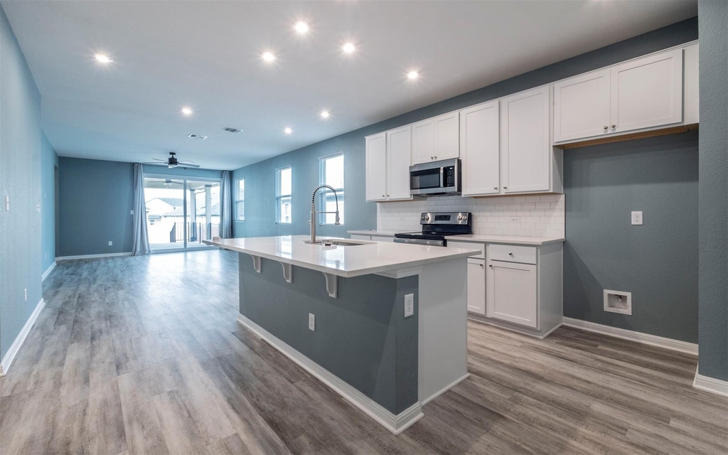 228 Citation Dr - Photo 5