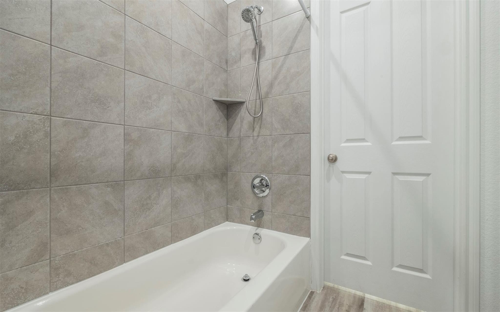 228 Citation Dr - Photo 12