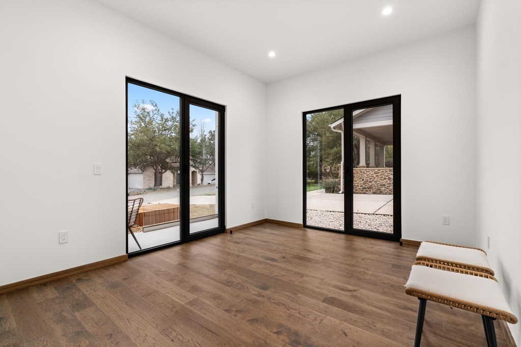 2915 Chisholm Trl - Photo 15