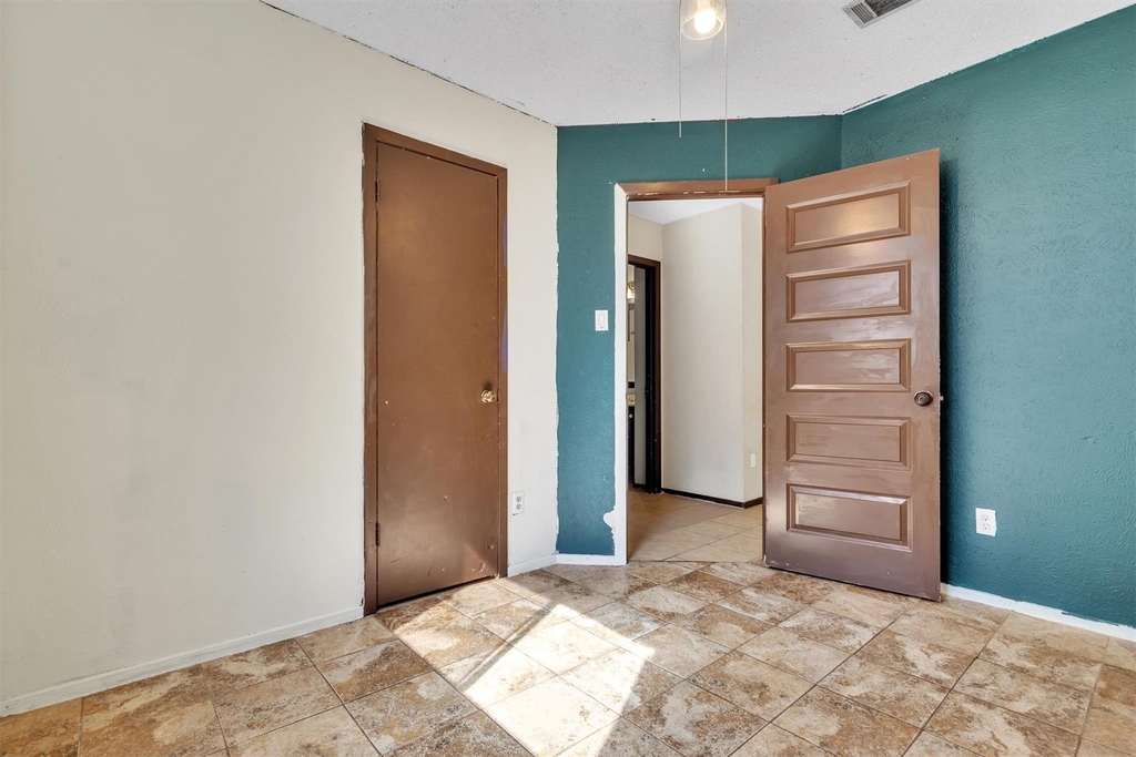 5000 Fontenay Dr - Photo 15
