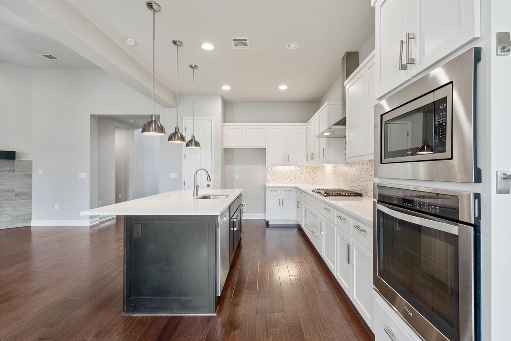 5009 Mandevilla Dr - Photo 11