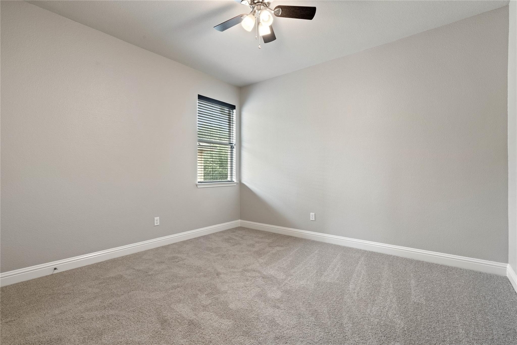 5009 Mandevilla Dr - Photo 27