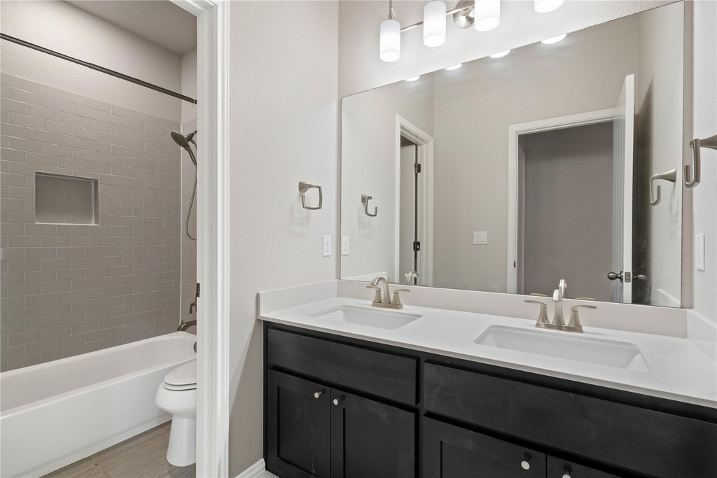 5009 Mandevilla Dr - Photo 32
