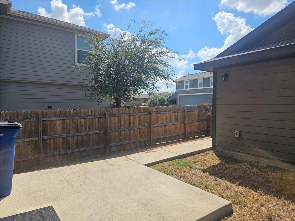 10504 Fulton Ave - Photo 24