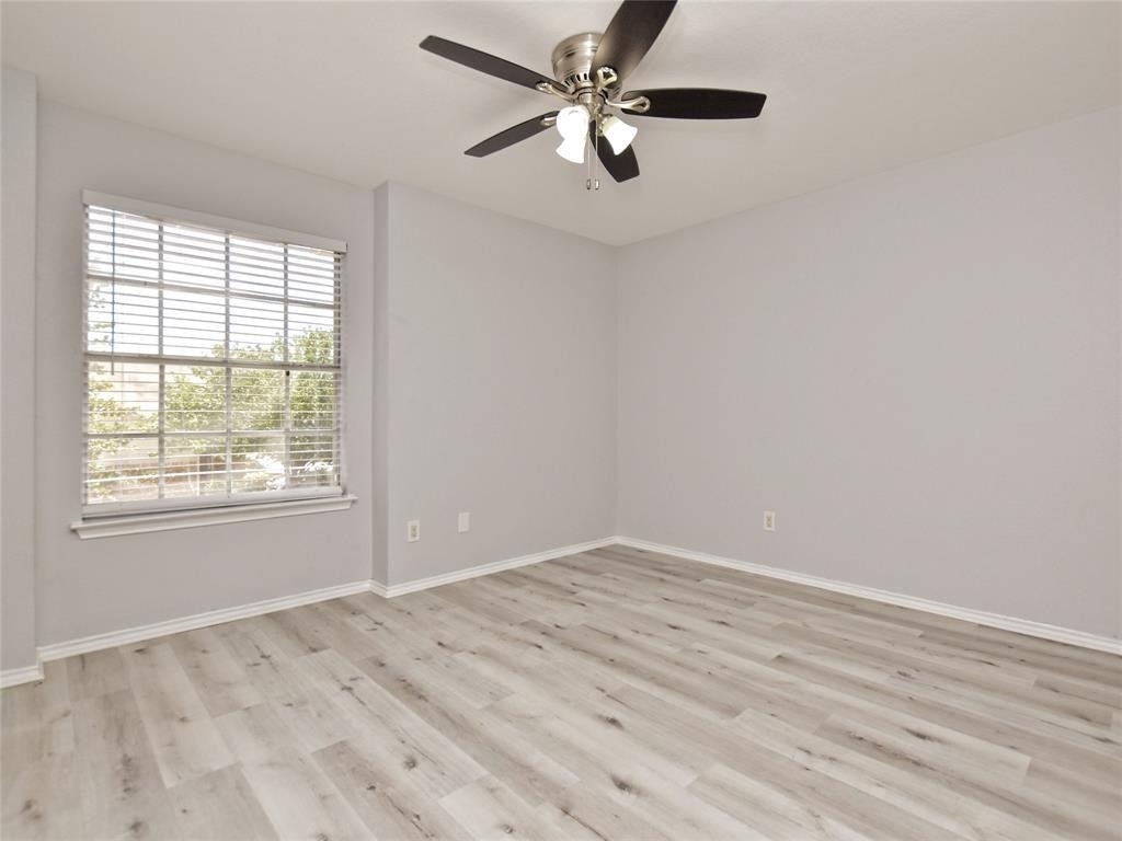 15708 Opal Fire Dr - Photo 9