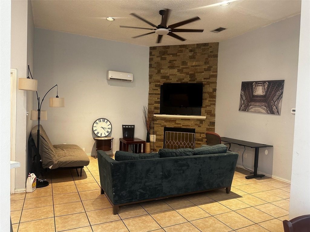 612 David Curry Dr - Photo 4