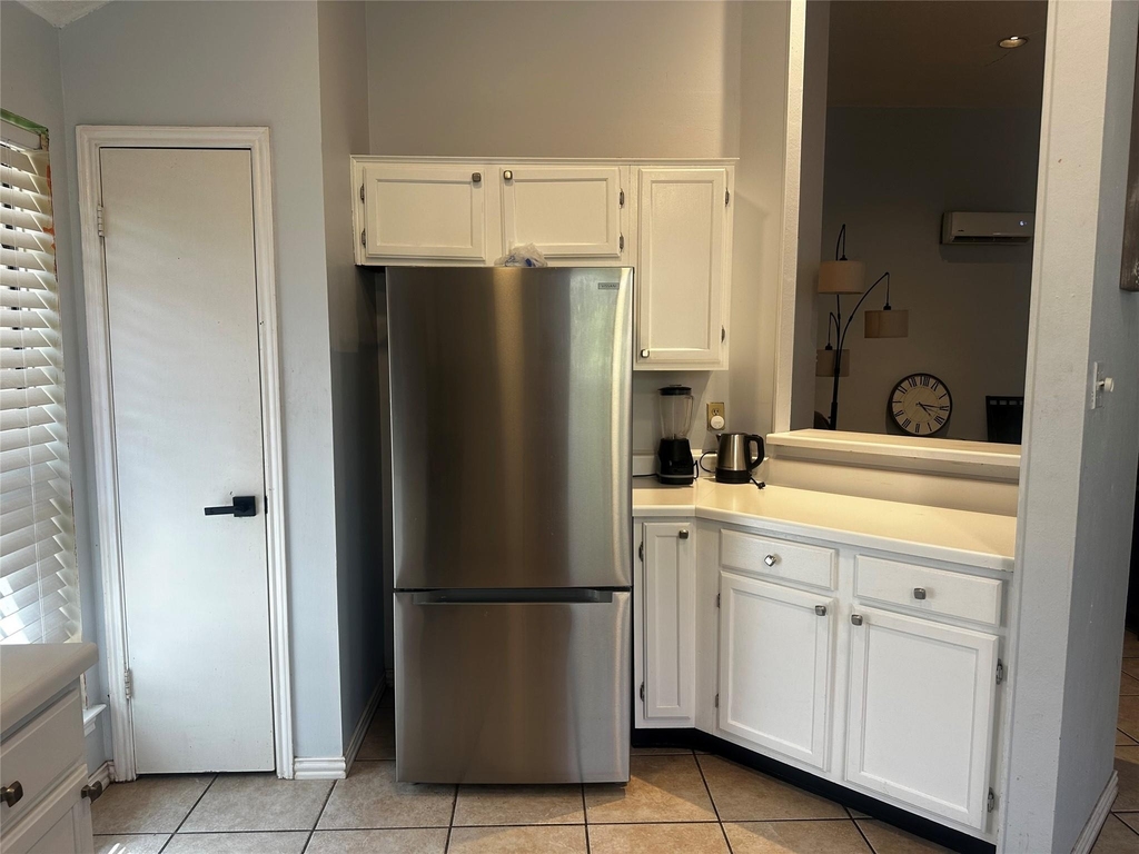 612 David Curry Dr - Photo 2