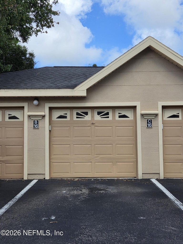 13810 Sutton Park Drive - Photo 15