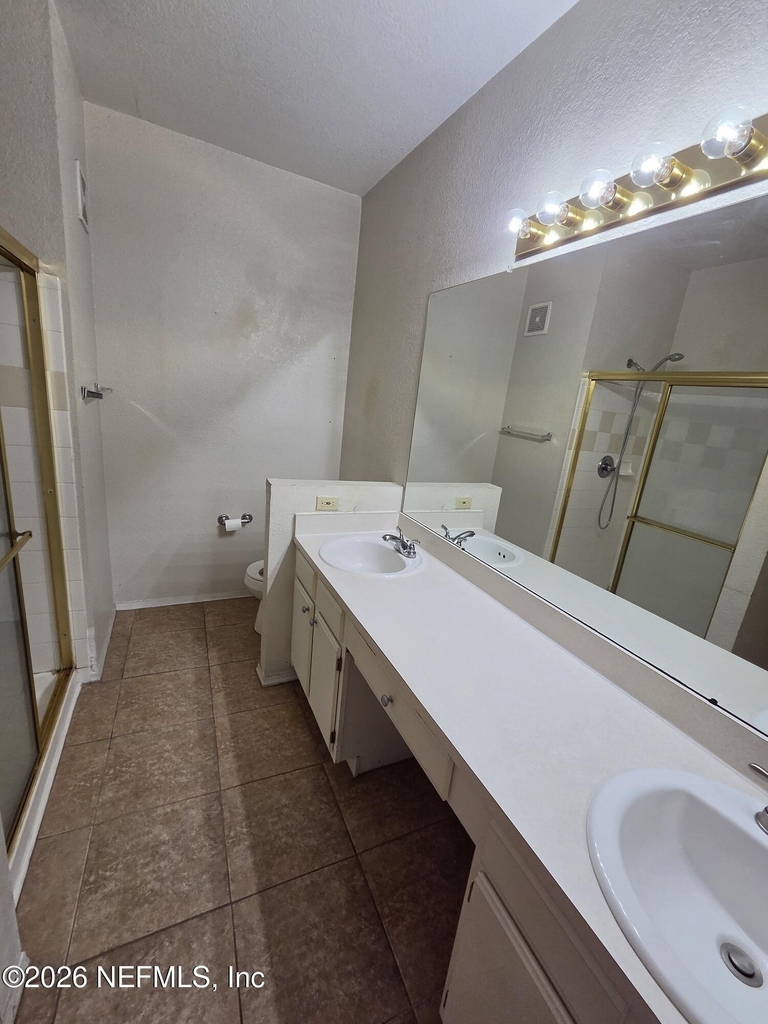 13810 Sutton Park Drive - Photo 11