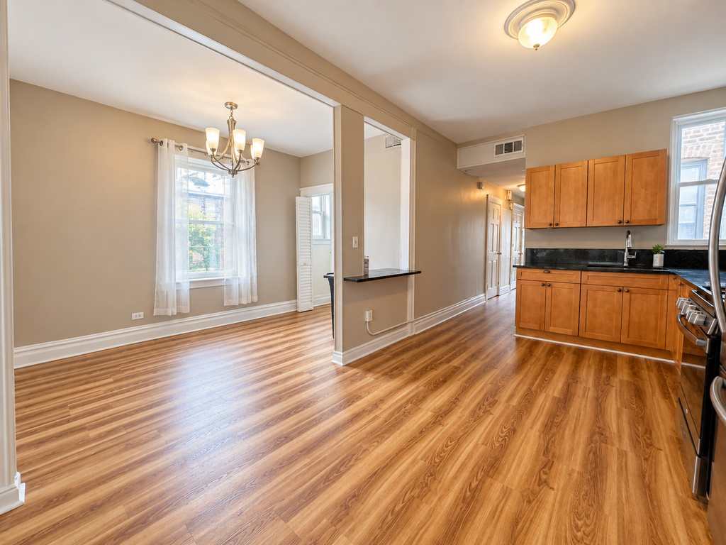 3347 S Emerald Avenue - Photo 9