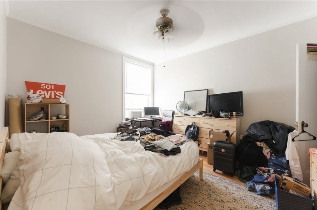 2253 N Spaulding Avenue - Photo 13