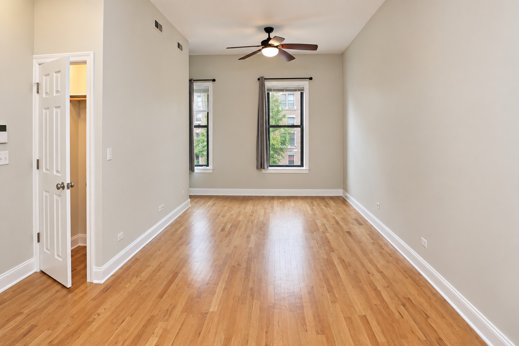 1120 W Grand Avenue - Photo 7