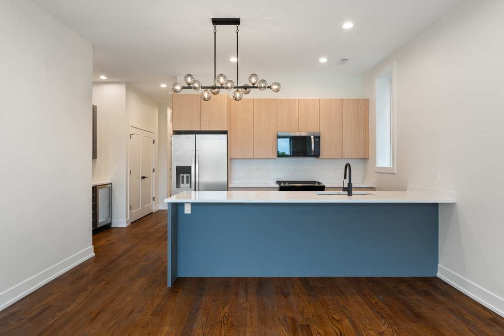 408 E 50th Place - Photo 1