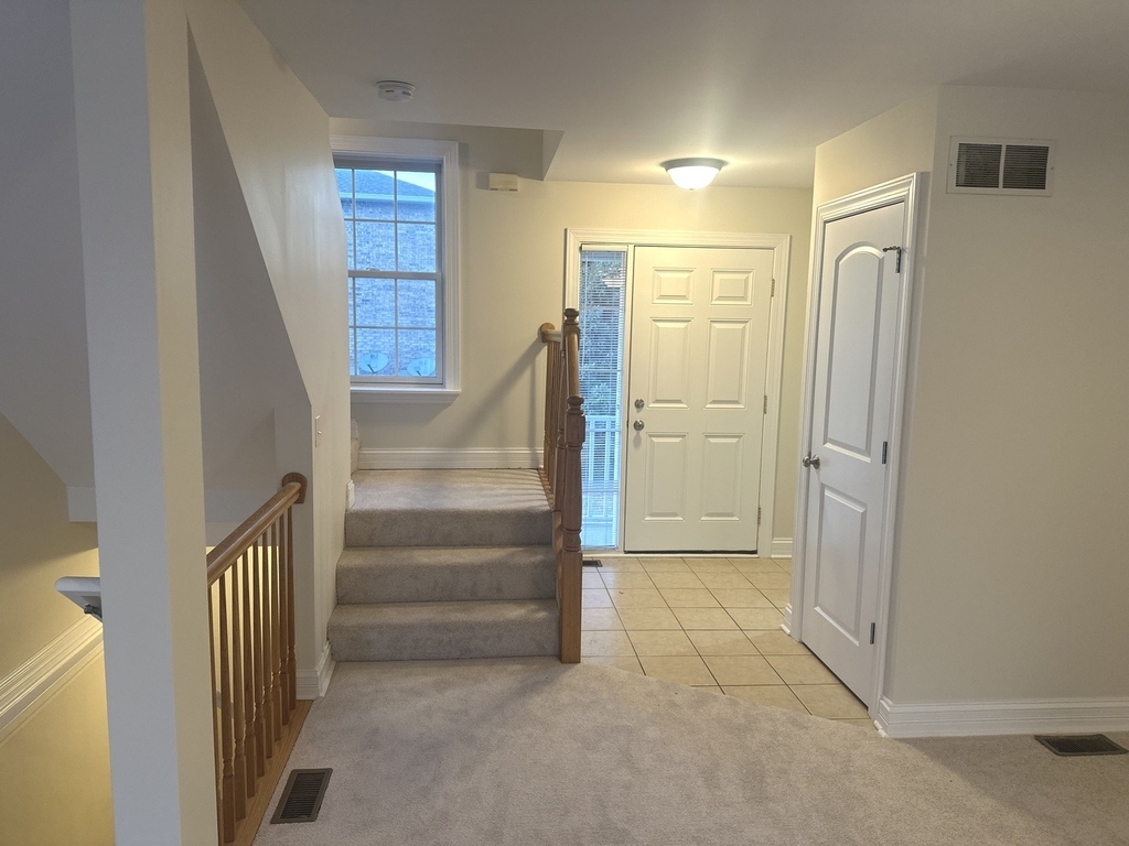 249 Judy Lane - Photo 3
