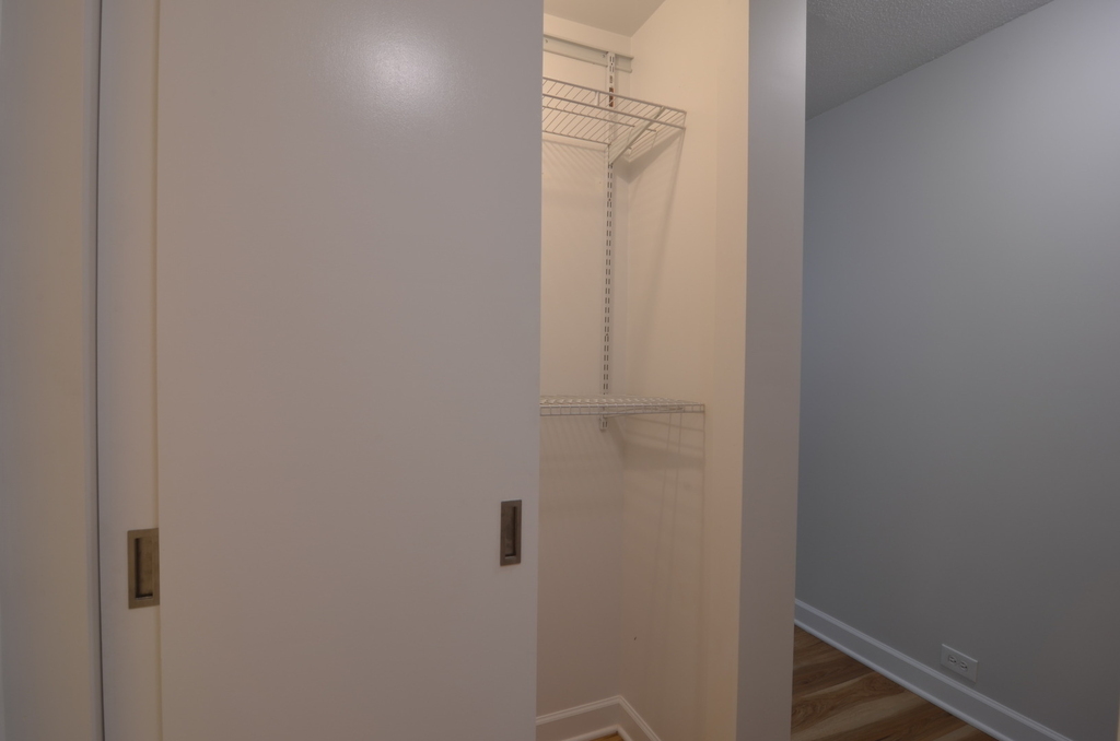 405 N Wabash Avenue - Photo 12