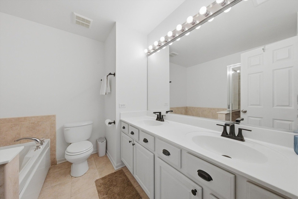 2353 Georgetown Circle - Photo 4