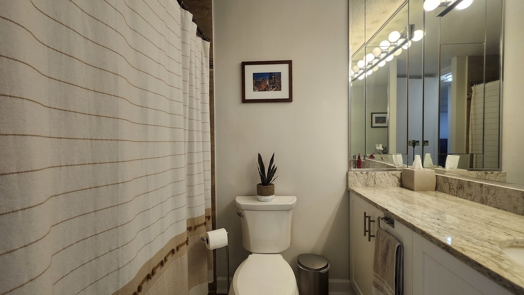 405 N Wabash Avenue - Photo 15