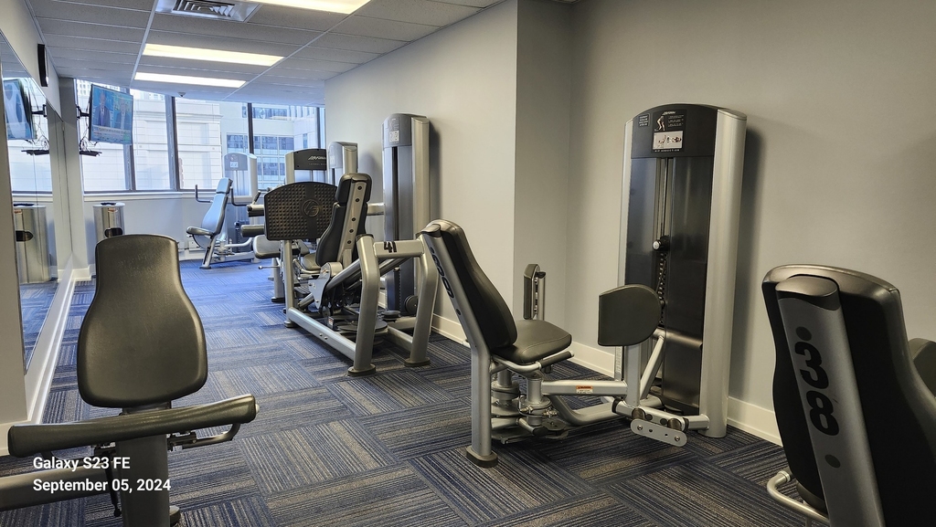 405 N Wabash Avenue - Photo 19
