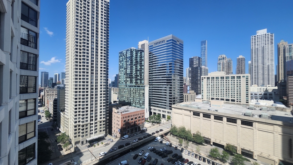 405 N Wabash Avenue - Photo 16