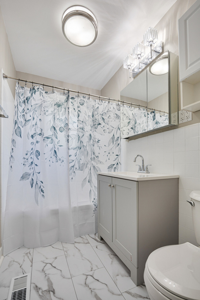 1031 Maple Lane - Photo 15