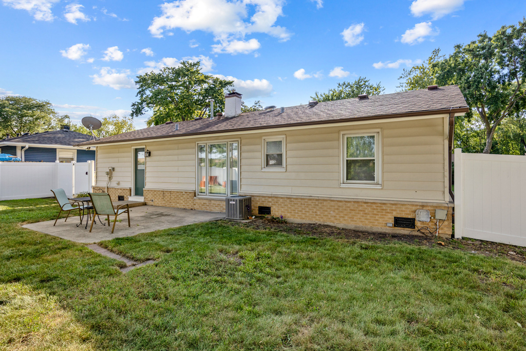 1031 Maple Lane - Photo 21