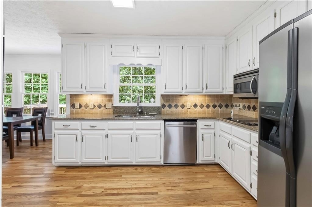 275 Sageglen Road - Photo 8